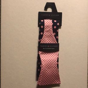 Tommy Hilfiger Bow Tie & Pocket Square